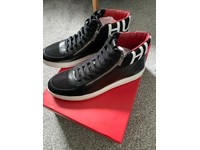 boss futurism trainers